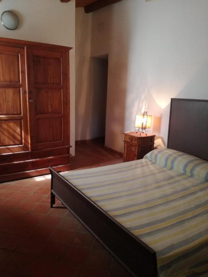 Il Casale Il Sole E La Margherita Campofelice Di Roccella Exterior photo